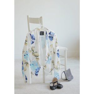 White Floral Blazer - Size L - Love Tree